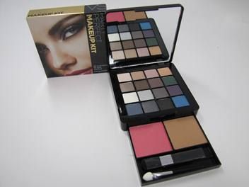 Victoria Secret Party Perfect Makeup Kit